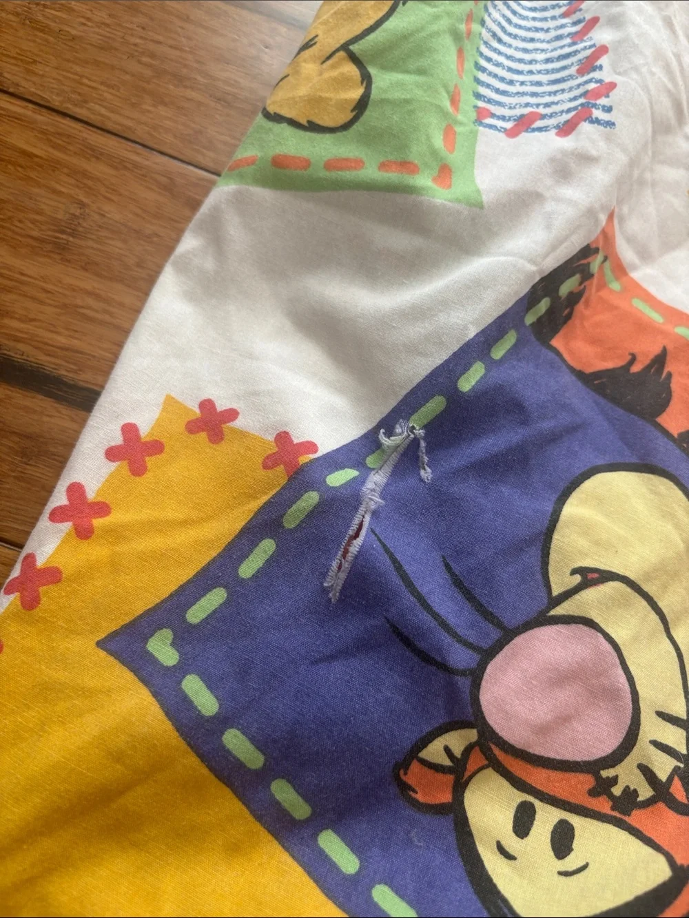 Vintage Disney Winnie the Pooh and Tigger Cotton Twin Fitted Bed Sheet